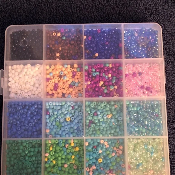 Assorted Seed Bead Storage Box - Multicolor - Picture 2 of 3